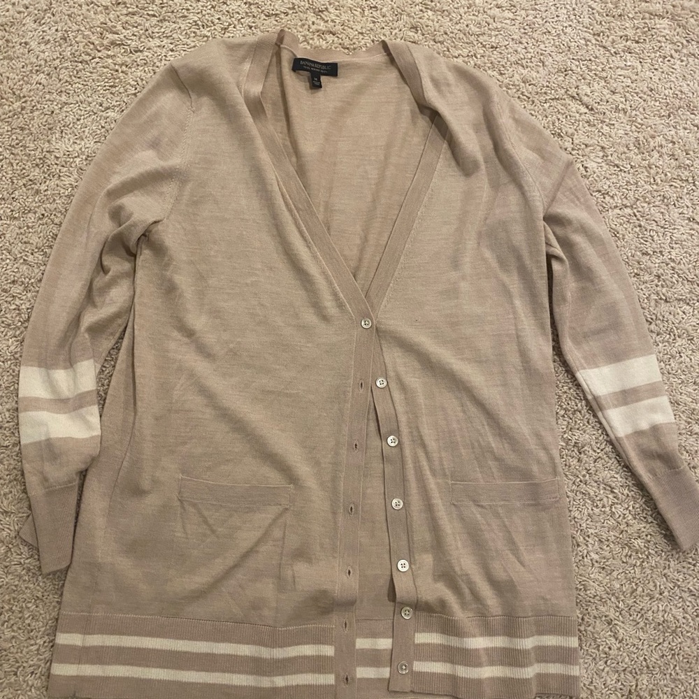 Button down sweater- excellent condition!